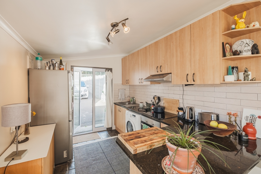 0 Bedroom Property for Sale in Vredehoek Western Cape